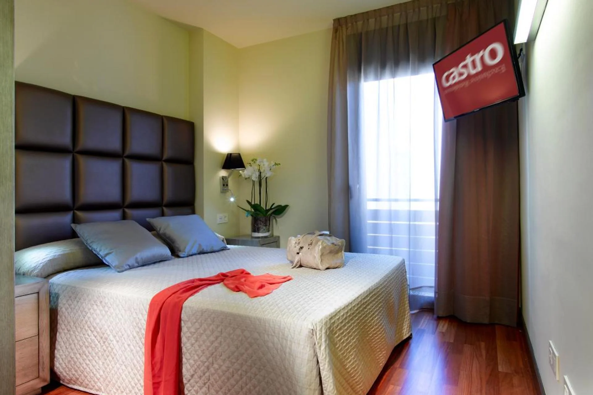 Castro Exclusive Residences Sant Pau - Image 7