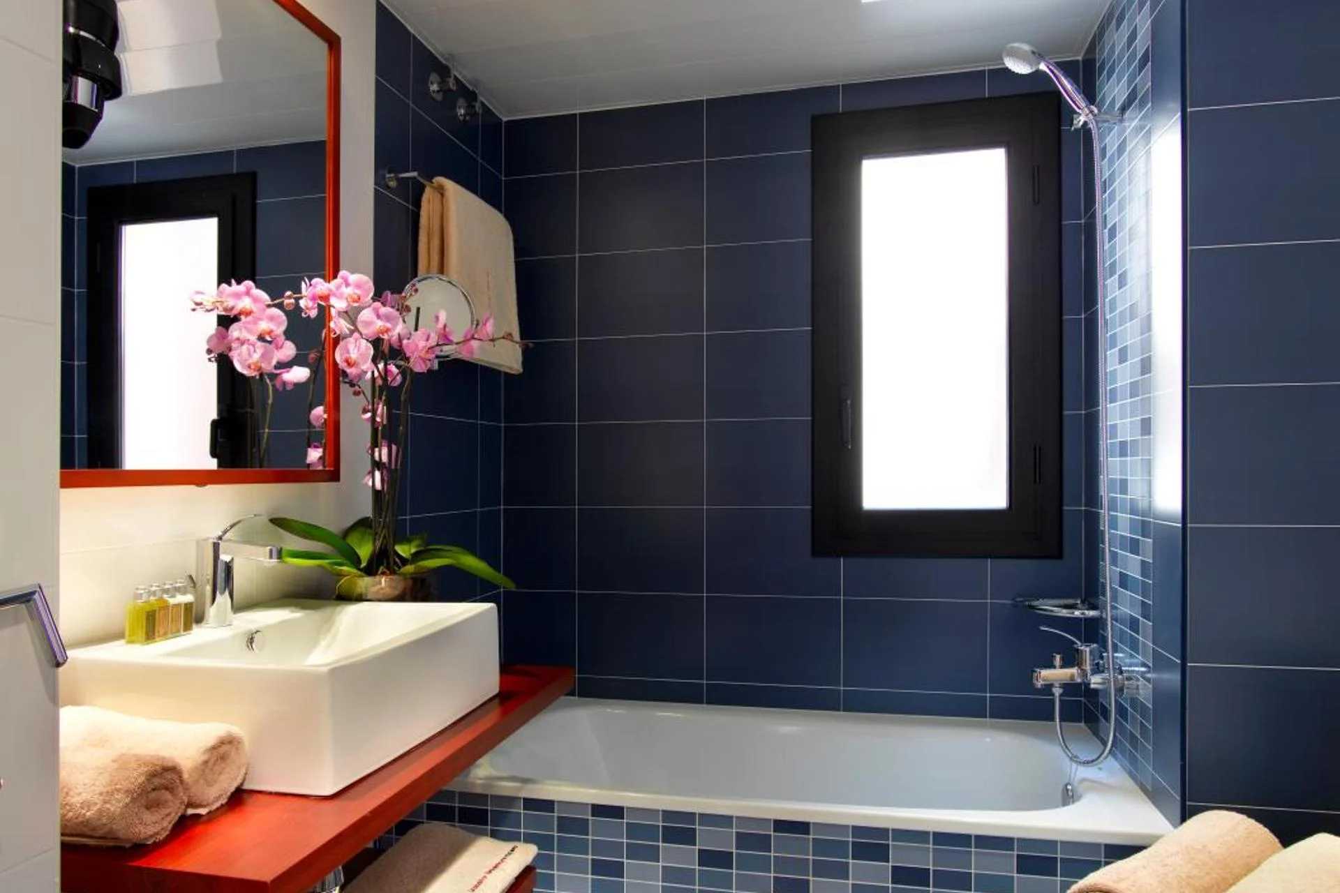 Castro Exclusive Residences Sant Pau - Image 8