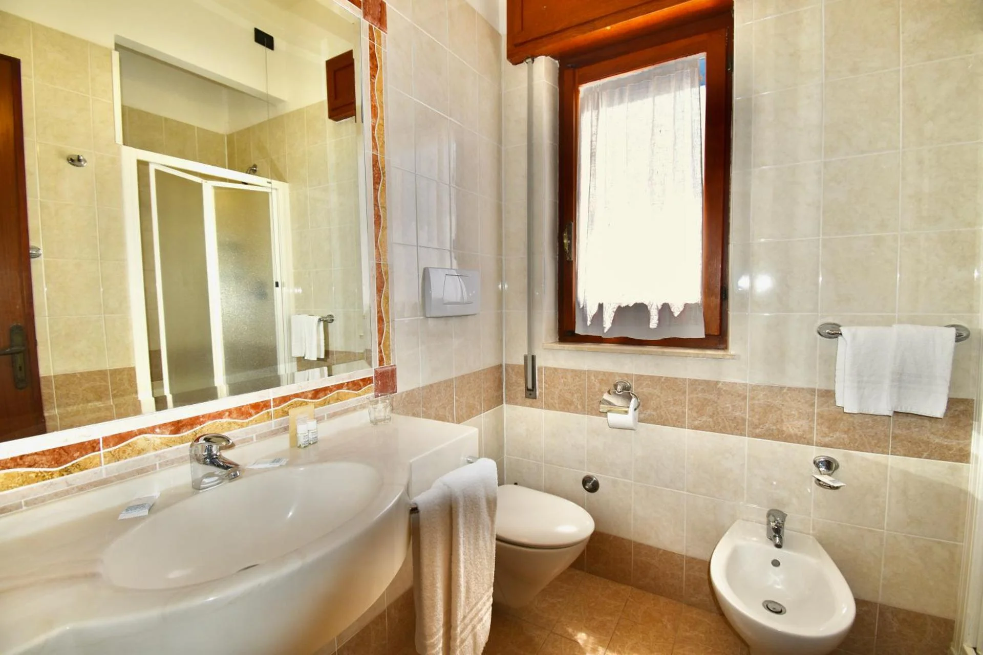 Cossyra Hotel - Image 3