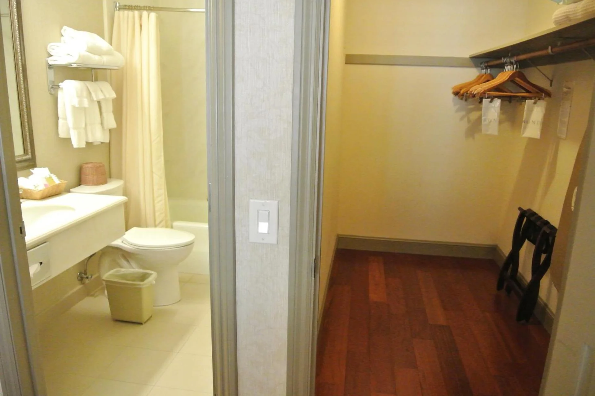 Cow Hollow Motor Inn - Image 8