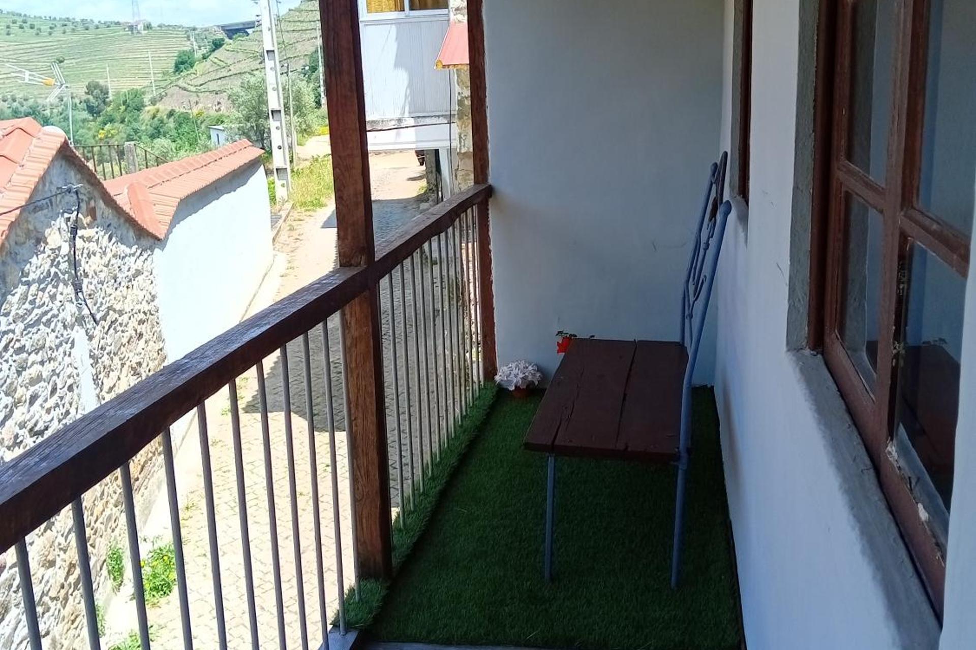 Descubra D. Maria São Pedro de Balsemão: A Experiência que Transforma Suas Férias - Imagem 30