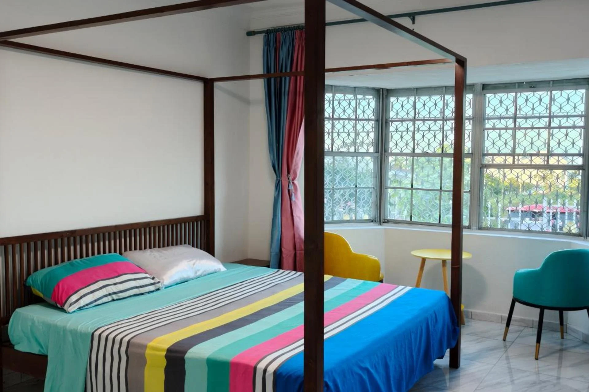 Da Pink And White Palace - Image 16