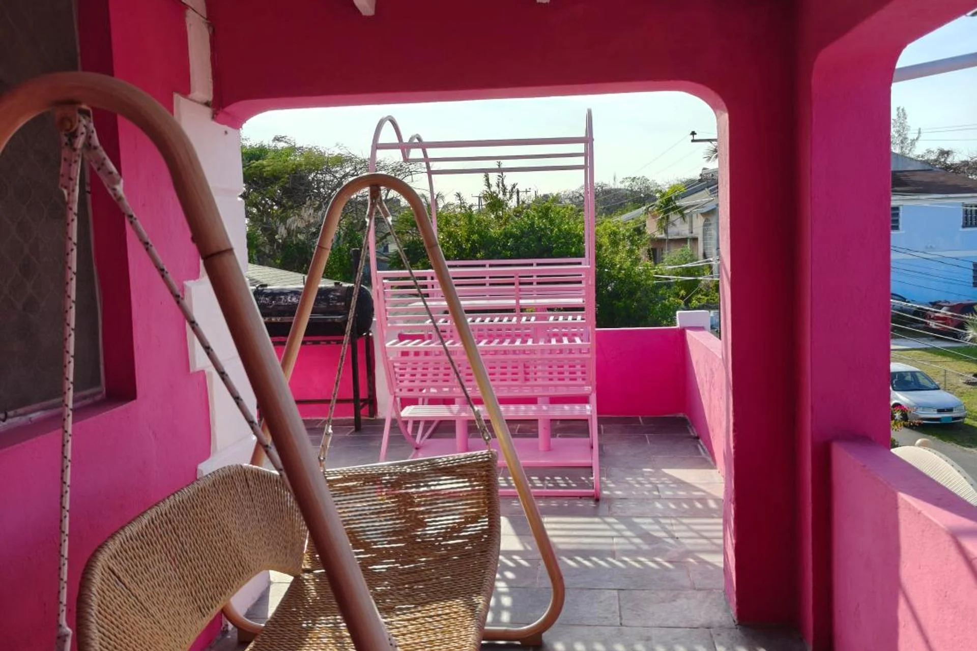 Da Pink And White Palace - Image 20