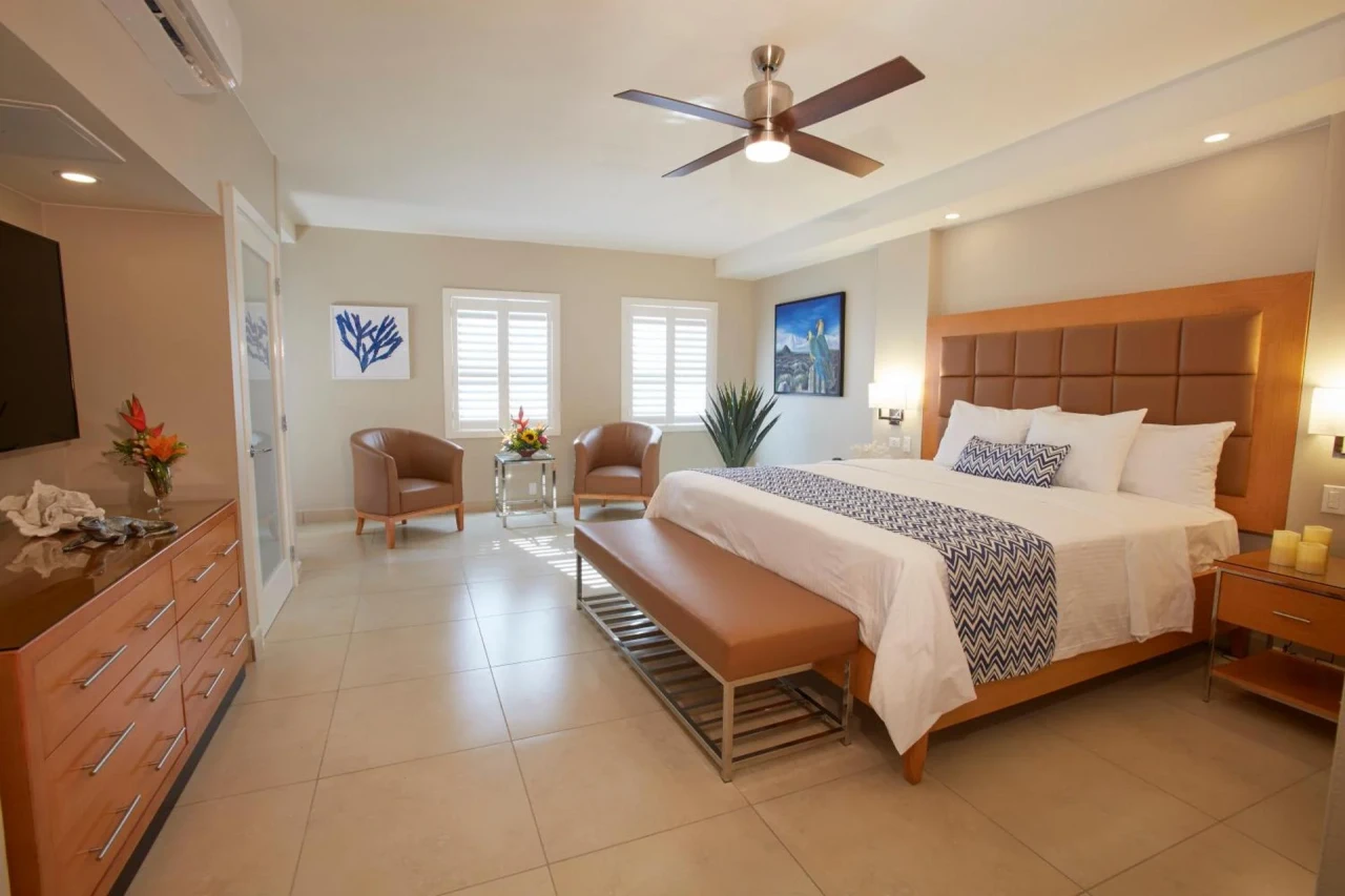 Divi Dutch Village Beach Resort - Image 8