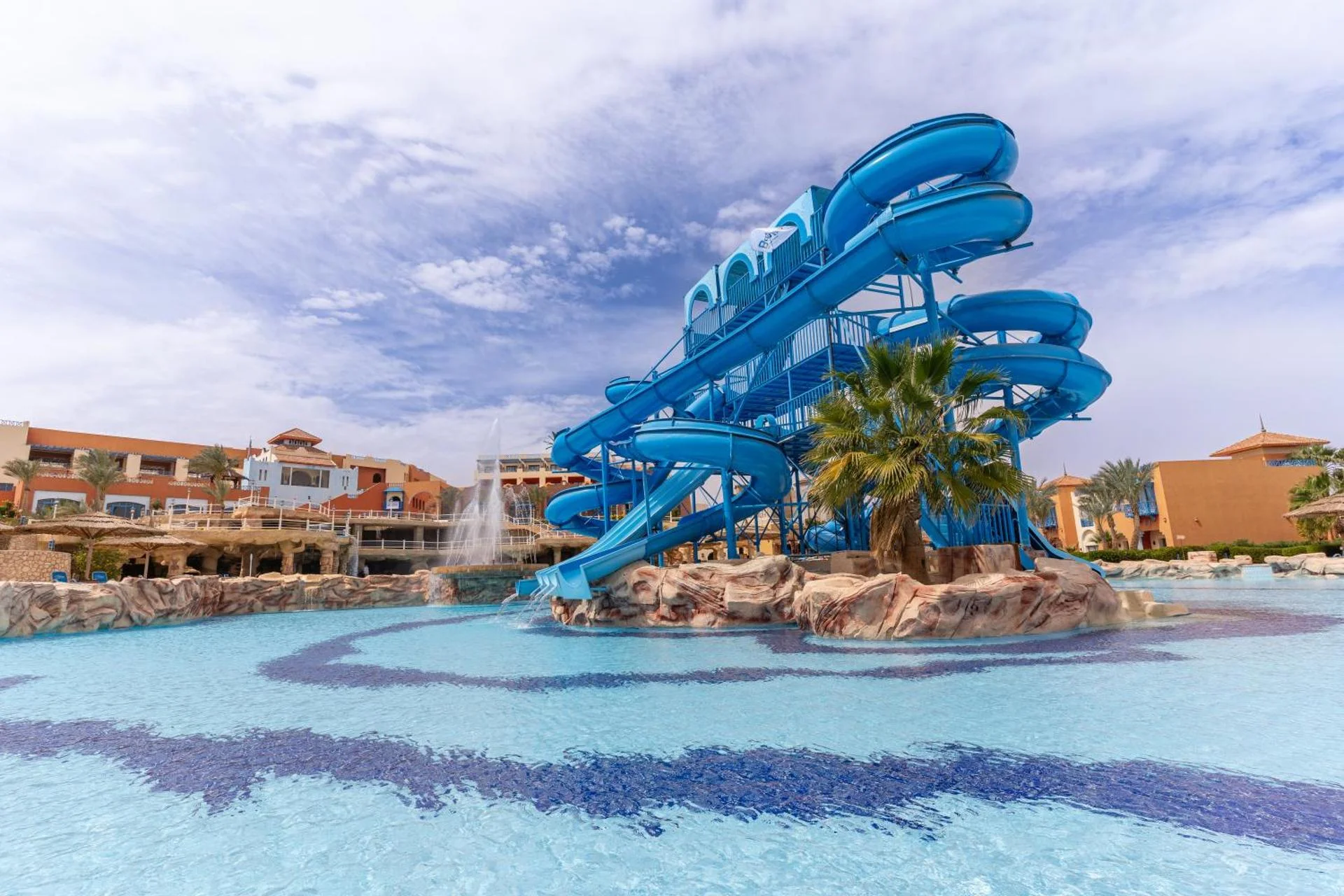 Faraana Heights Aqua Park - Image 2