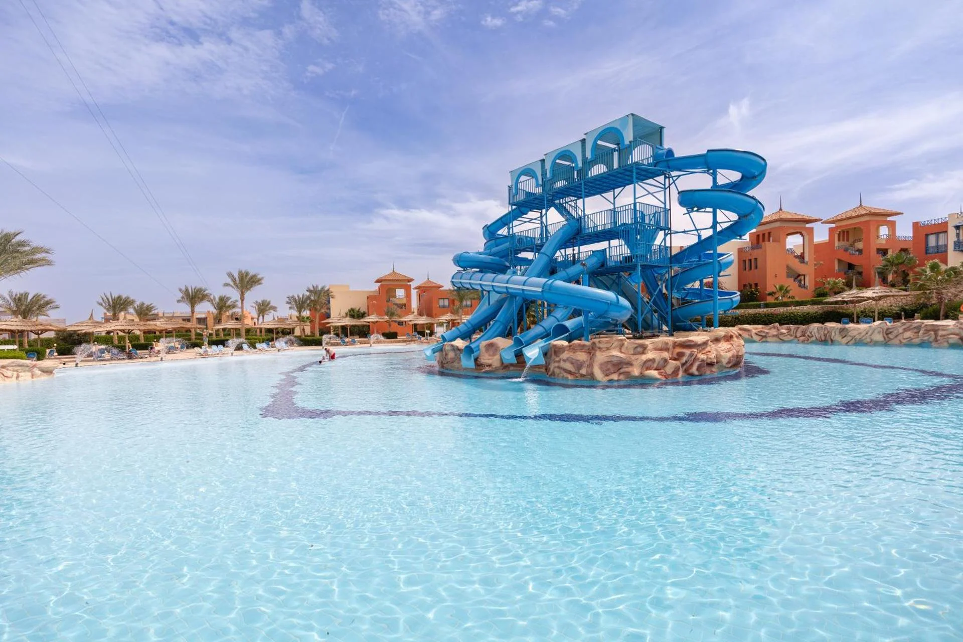 Faraana Heights Aqua Park - Image 3