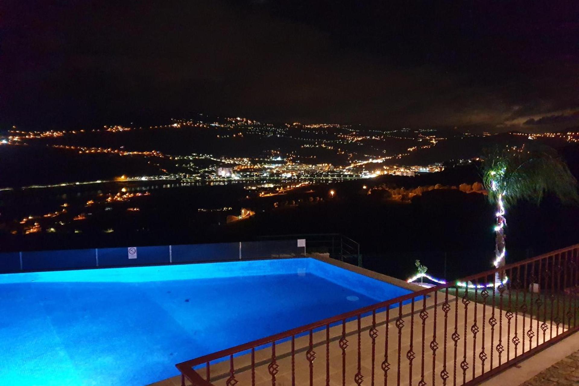 Descubra o Golden Mirror: Uma Experiência Inesquecível em Hospitalidade - Imagem 68