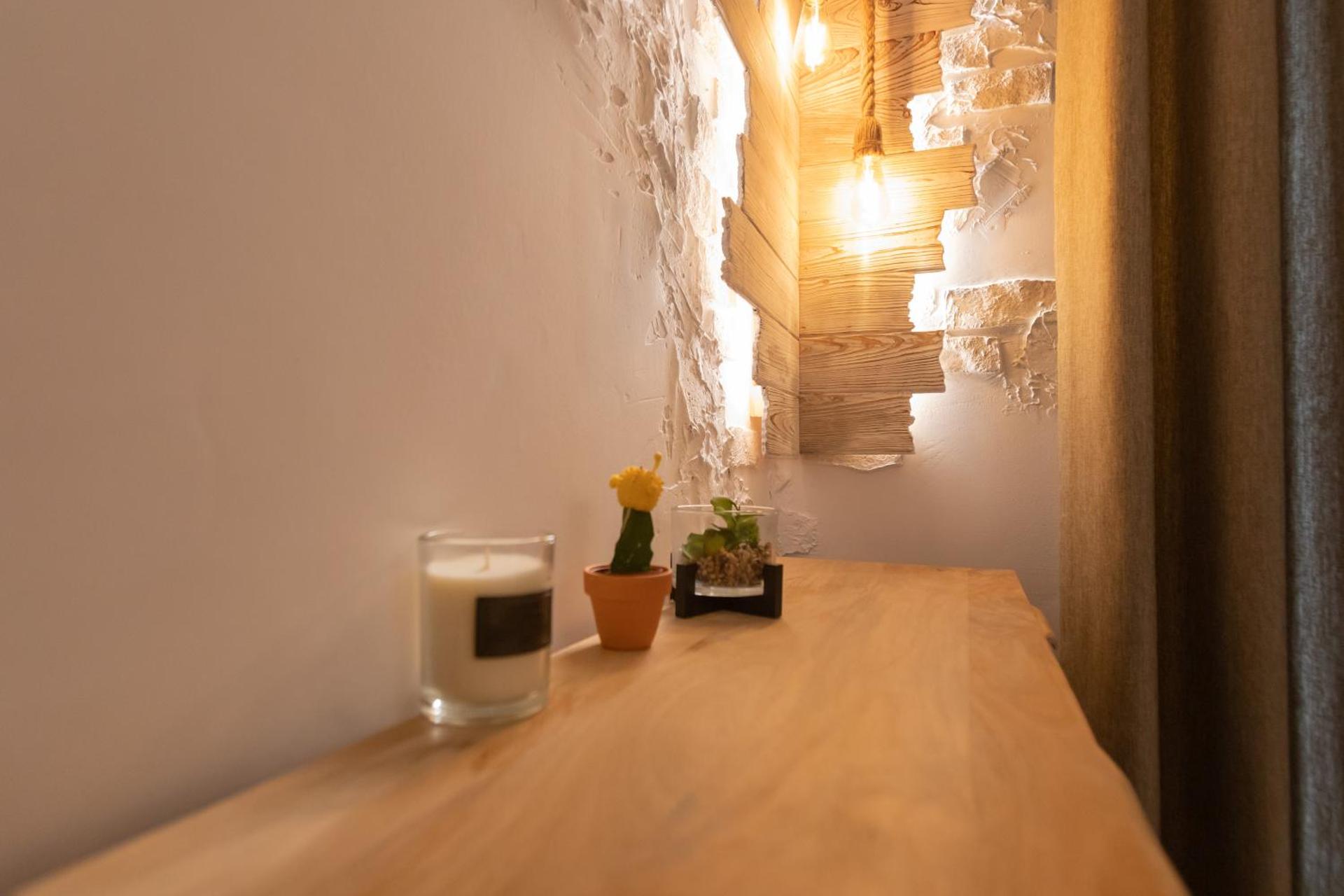 Descubra o Golden Mirror: Uma Experiência Inesquecível em Hospitalidade - Imagem 94