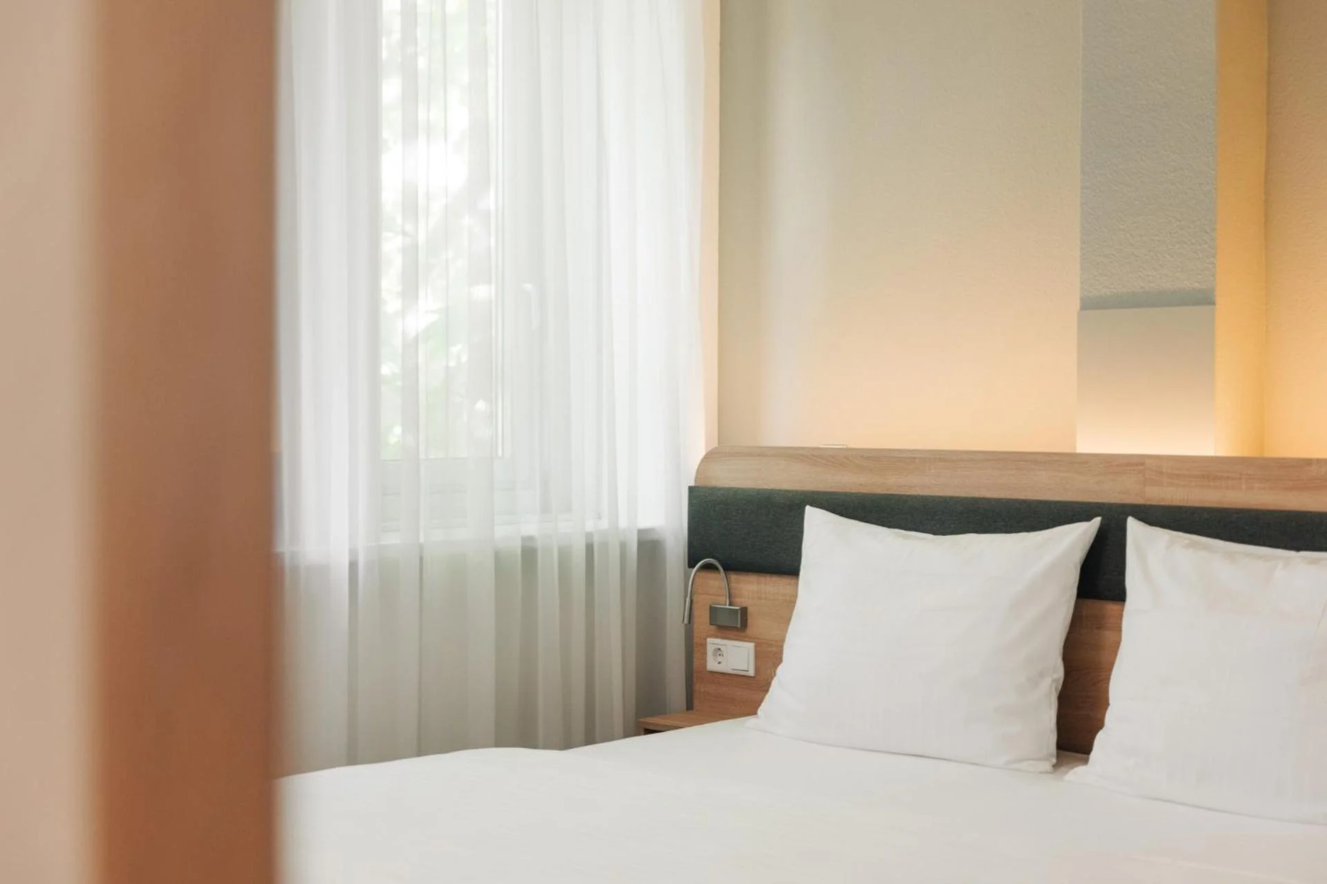 Homaris The Corner Hotel - Image 17