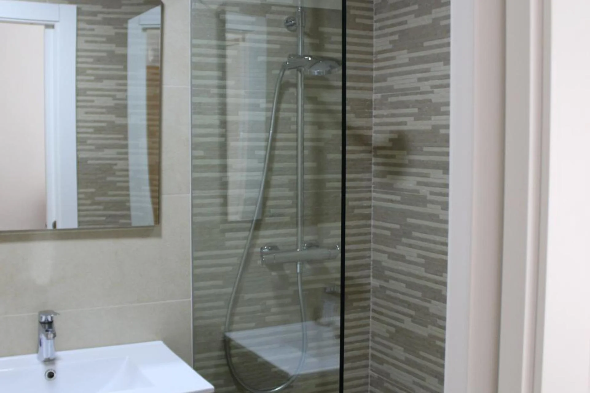 Hostal Masin - Image 3