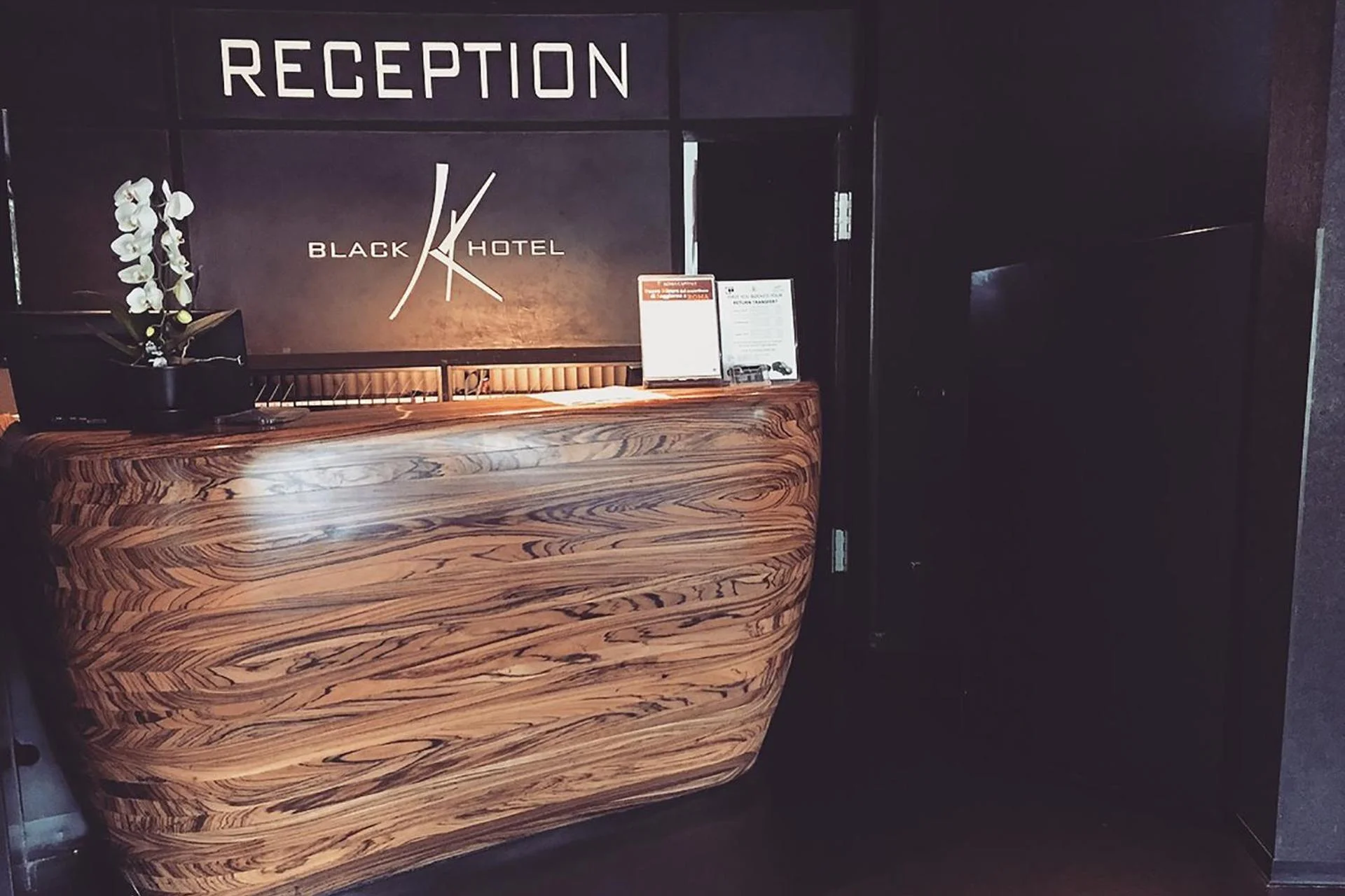 Hotel Aluxor SFO - Image 17