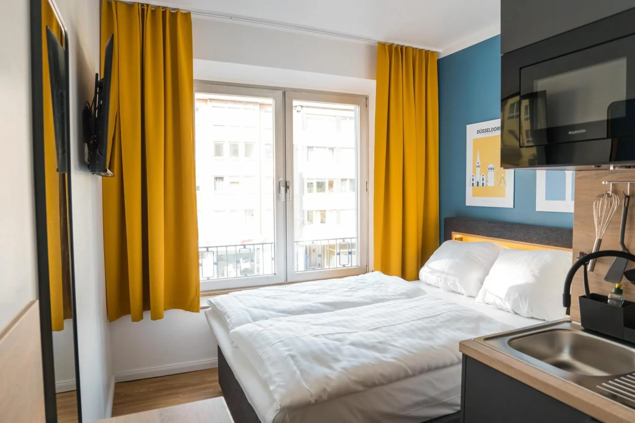 Hotel Antares Düsseldorf - Image 17