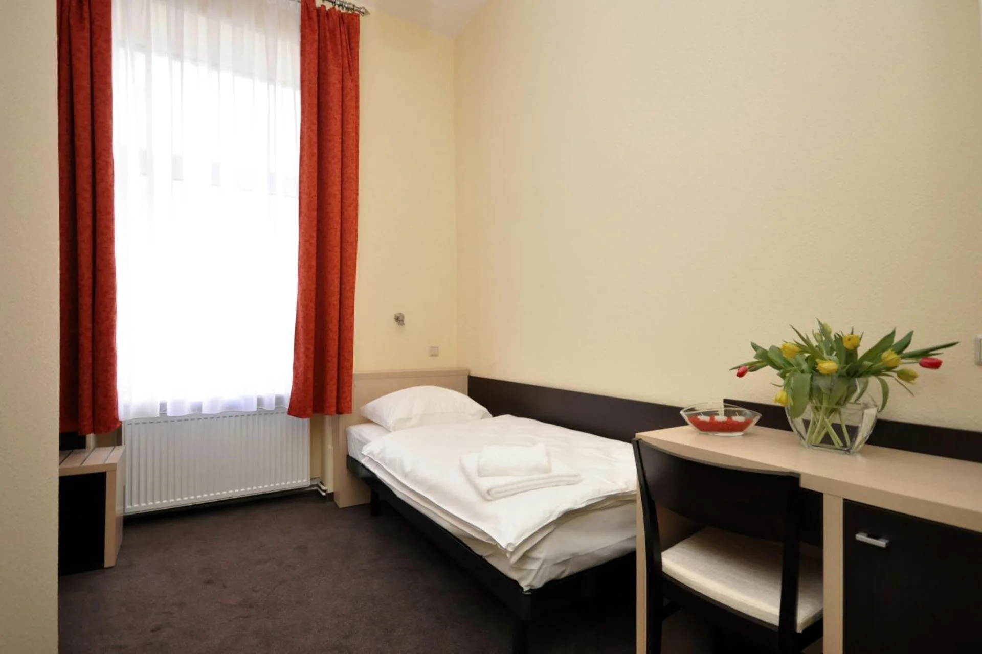 Hotel Bova Frankfurt - Image 10