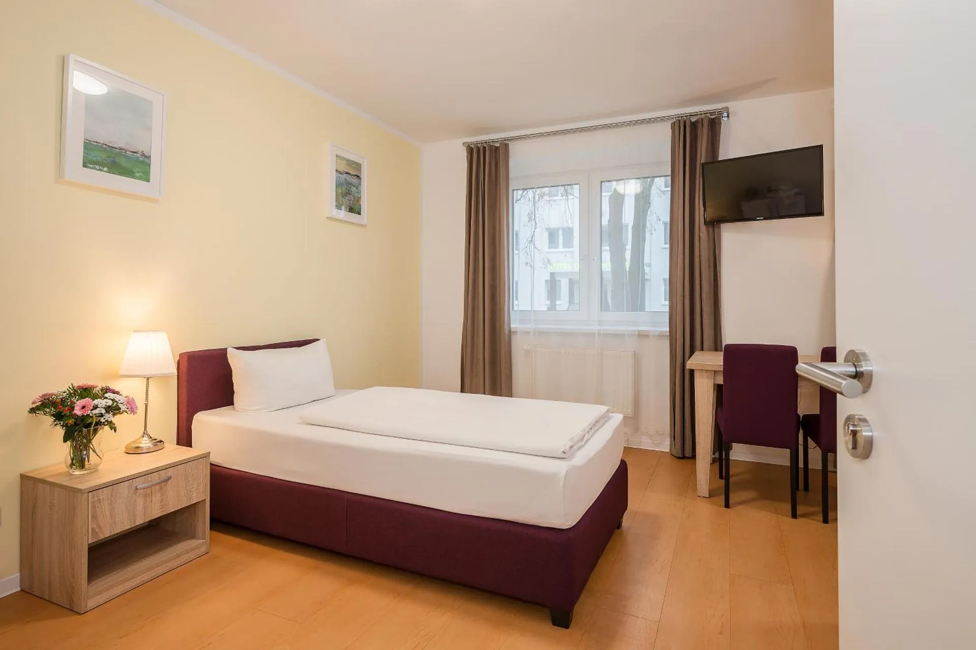 Hotel City Green Berlin - Image 12