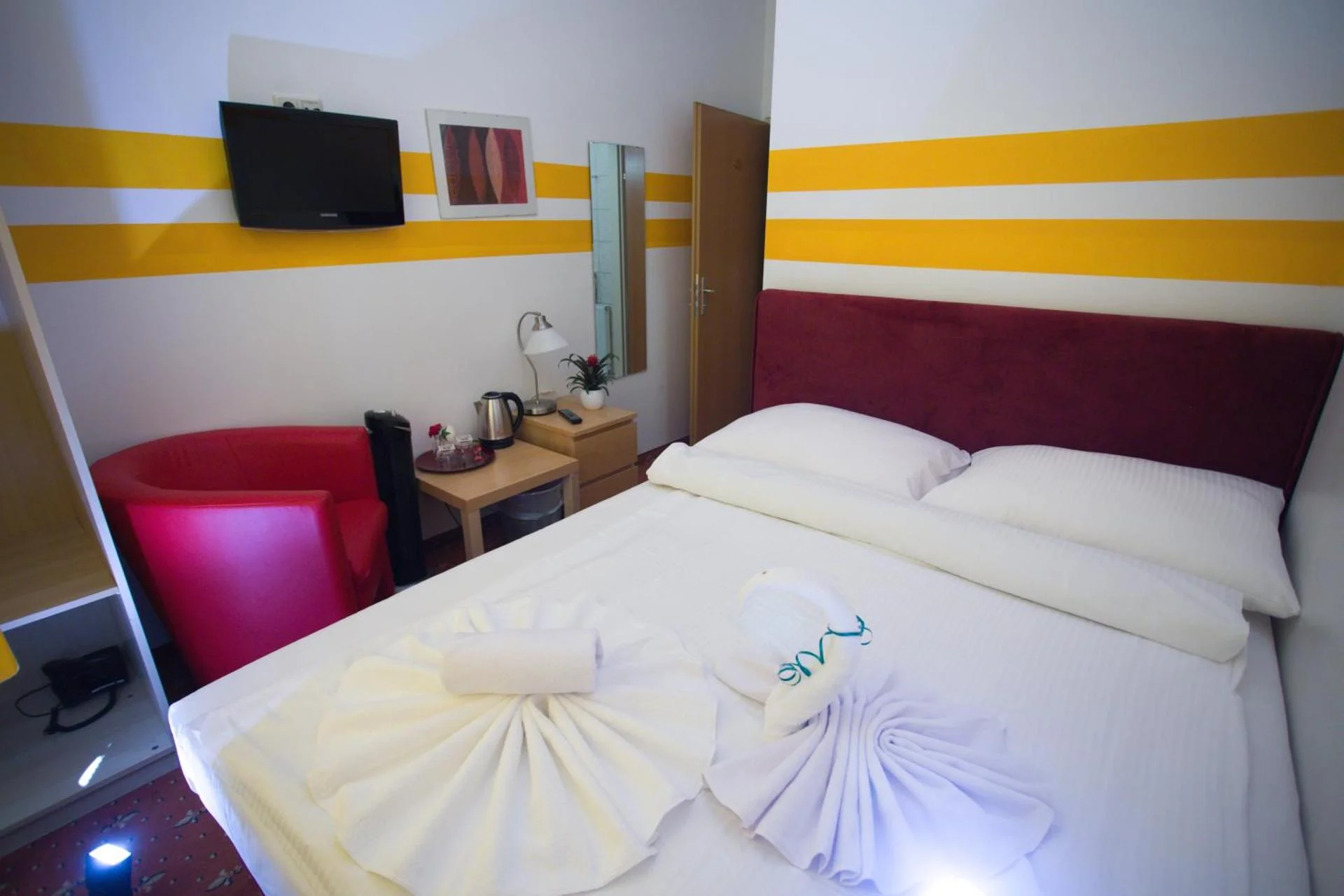 Experience the Charm of Hotel City Residence in Austria - Image 6