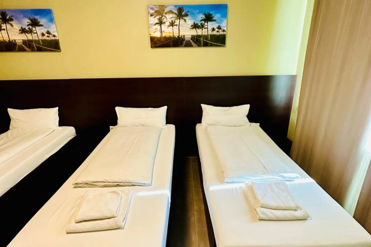 Hotel City Star - Image 12