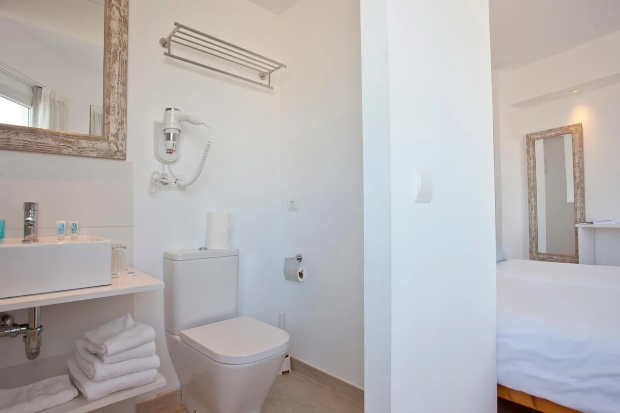 Hotel Galaxia - Image 3