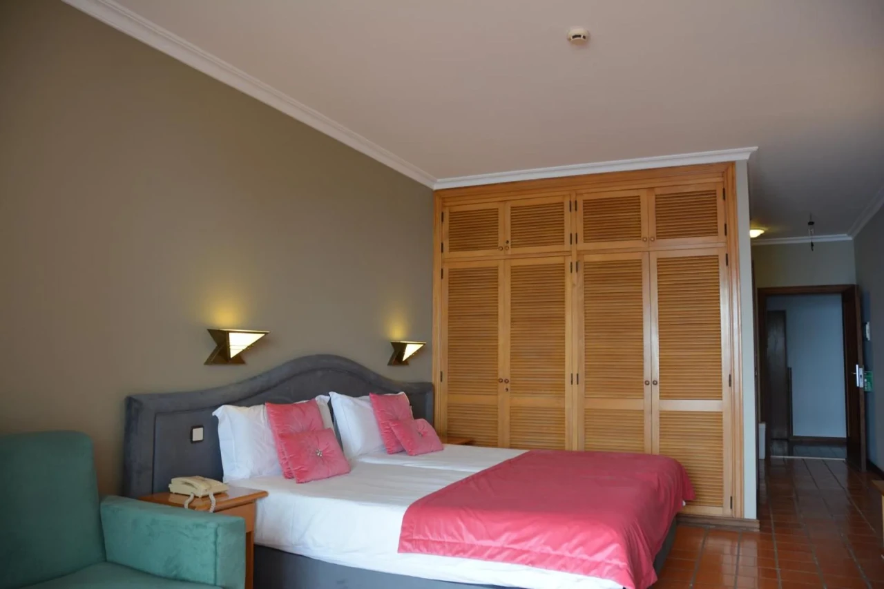 Hotel Jardim Atlantico - Image 2