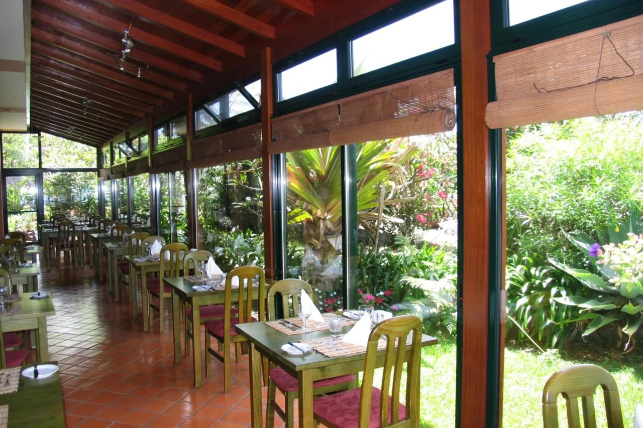 Hotel Jardim Atlantico - Image 18