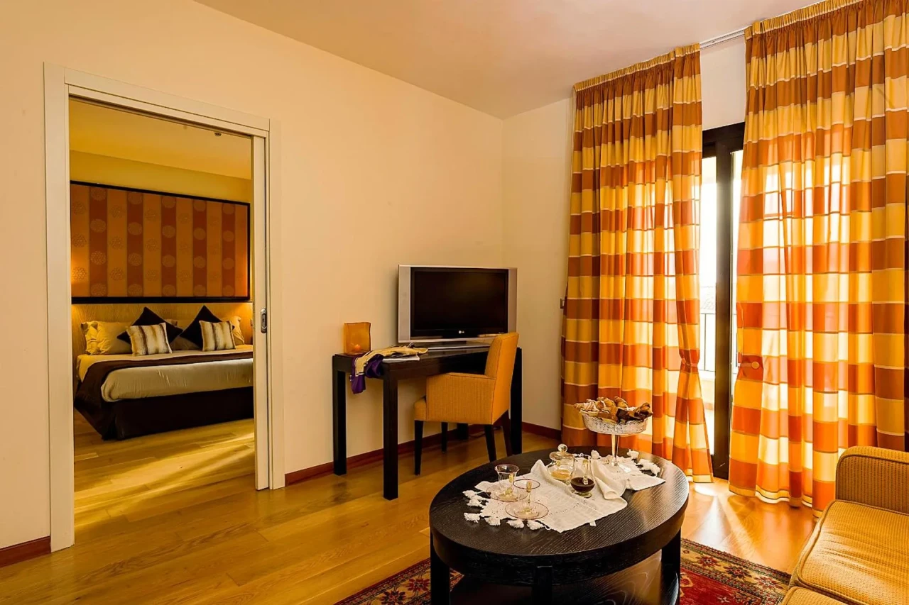 Hotel Mahara - Image 12