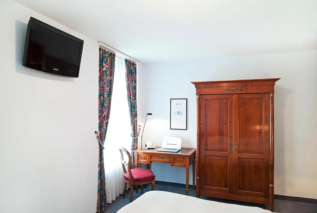 Hotel Montana Zürich - Image 18