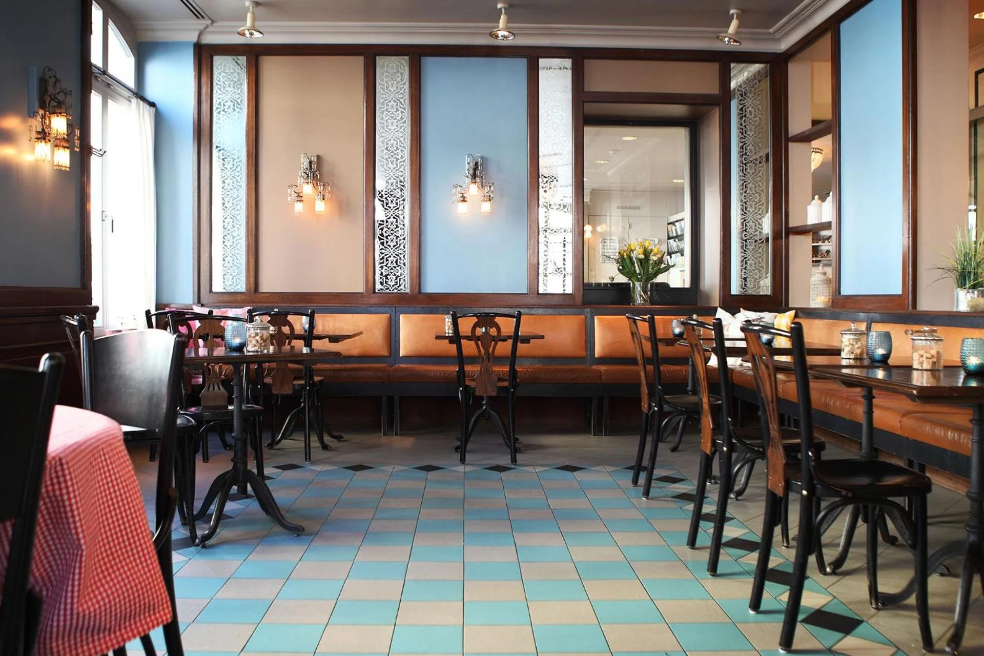 Hotel Montana Zürich - Image 4