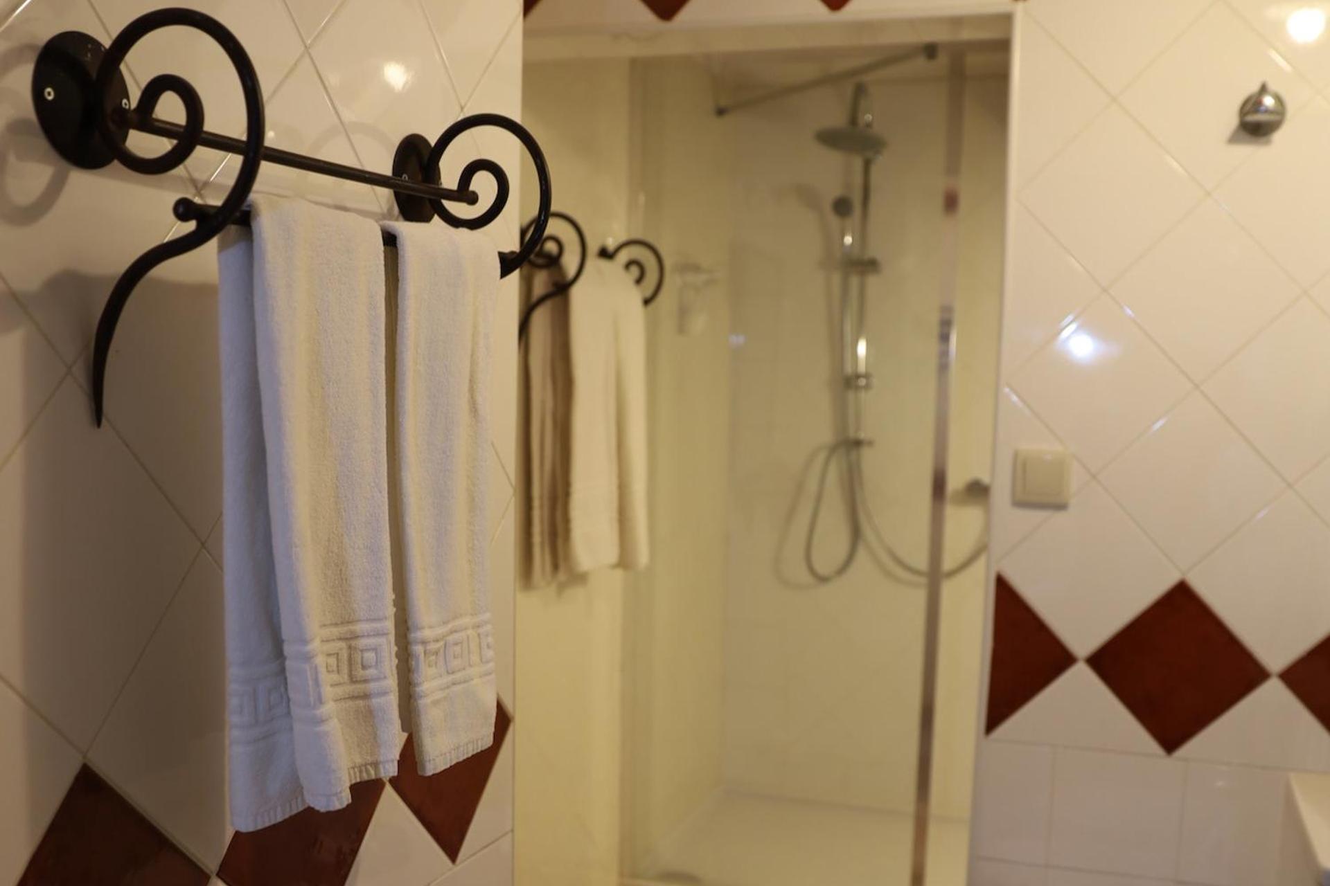 Descubra o Hotel Portofoz: Conforto e Serviços de Qualidade à Beira-Mar - Imagem 56