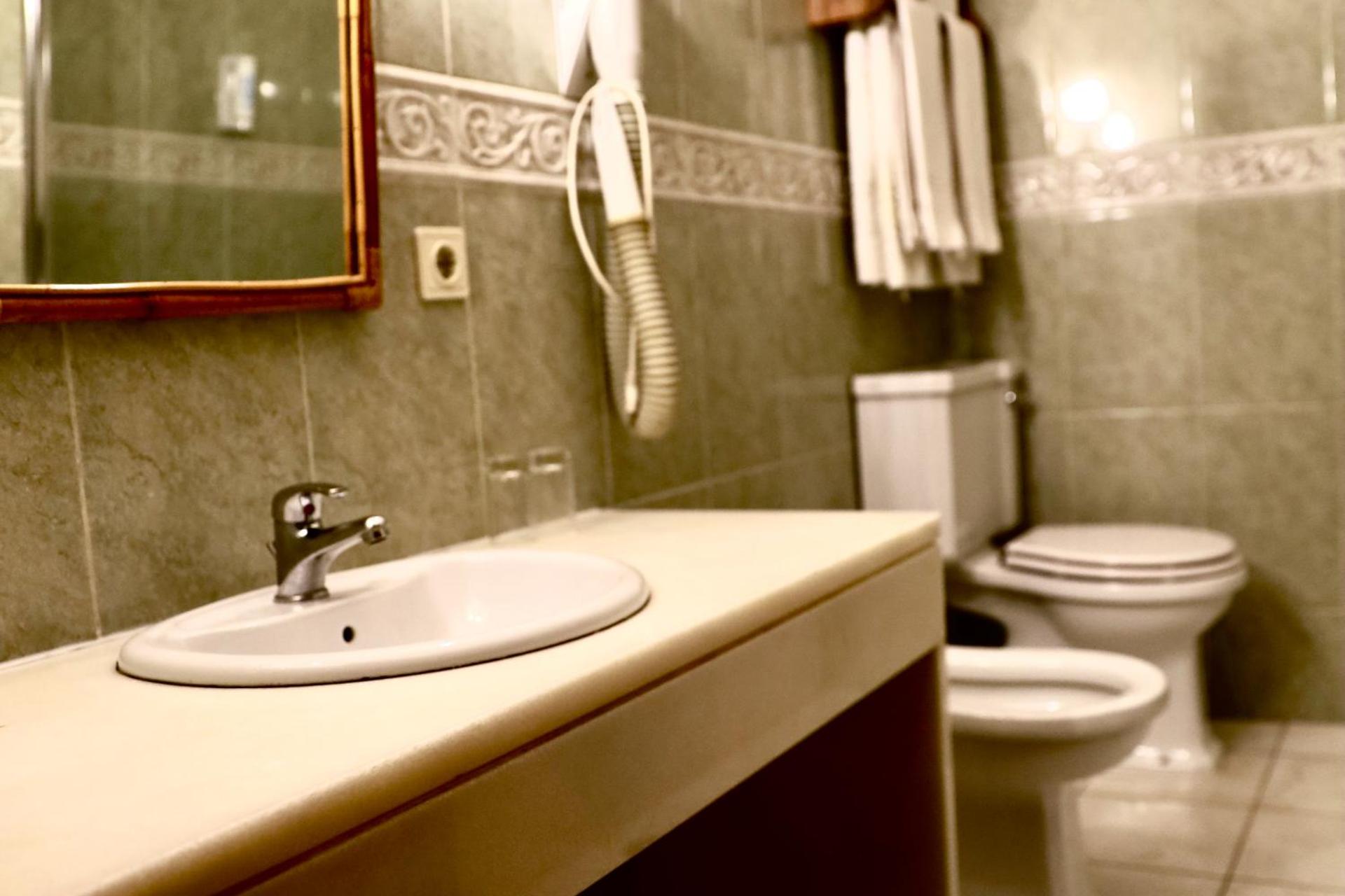 Descubra o Hotel Portofoz: Conforto e Serviços de Qualidade à Beira-Mar - Imagem 59