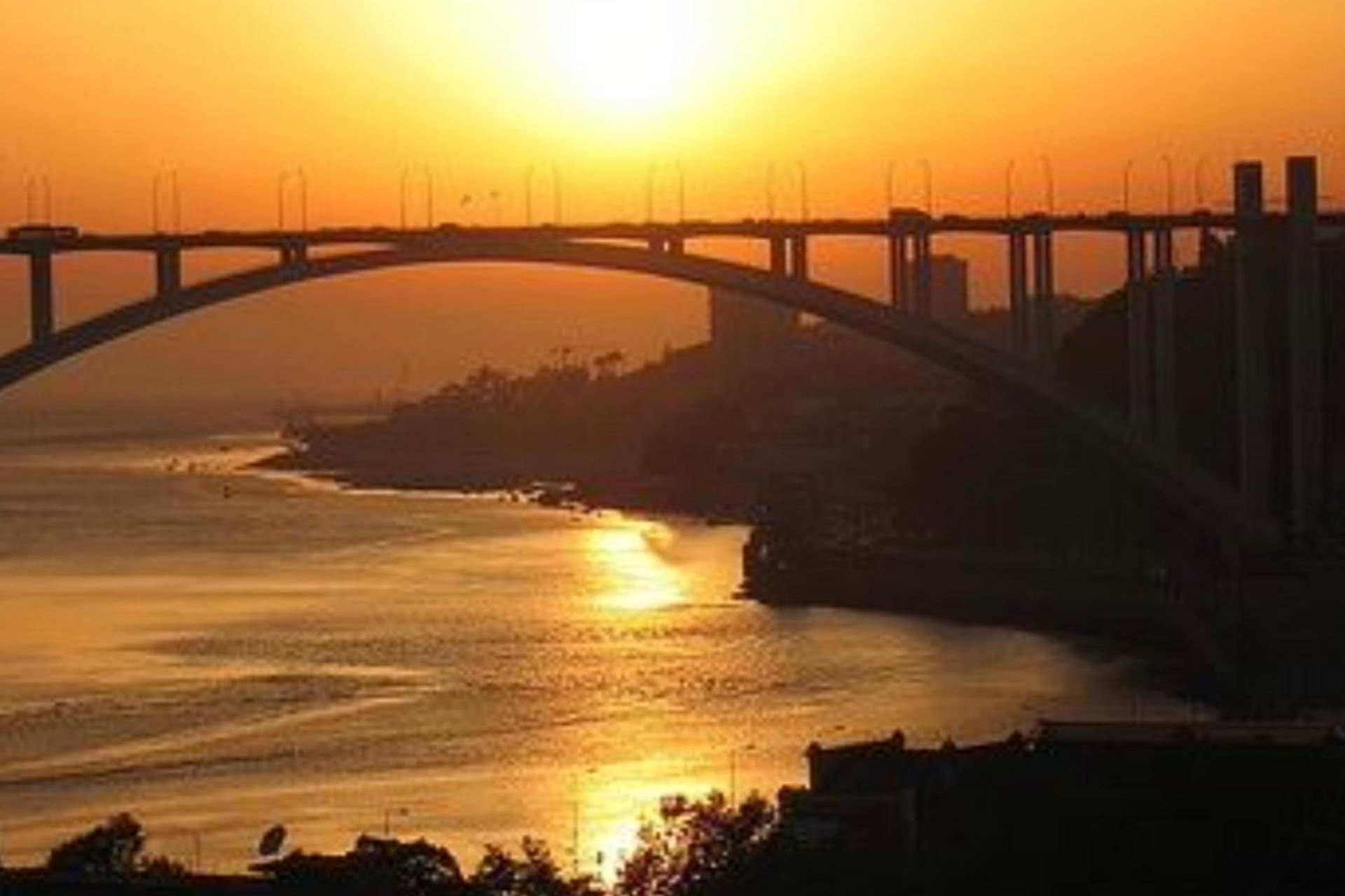 Descubra o Hotel Portofoz: Conforto e Serviços de Qualidade à Beira-Mar - Imagem 98