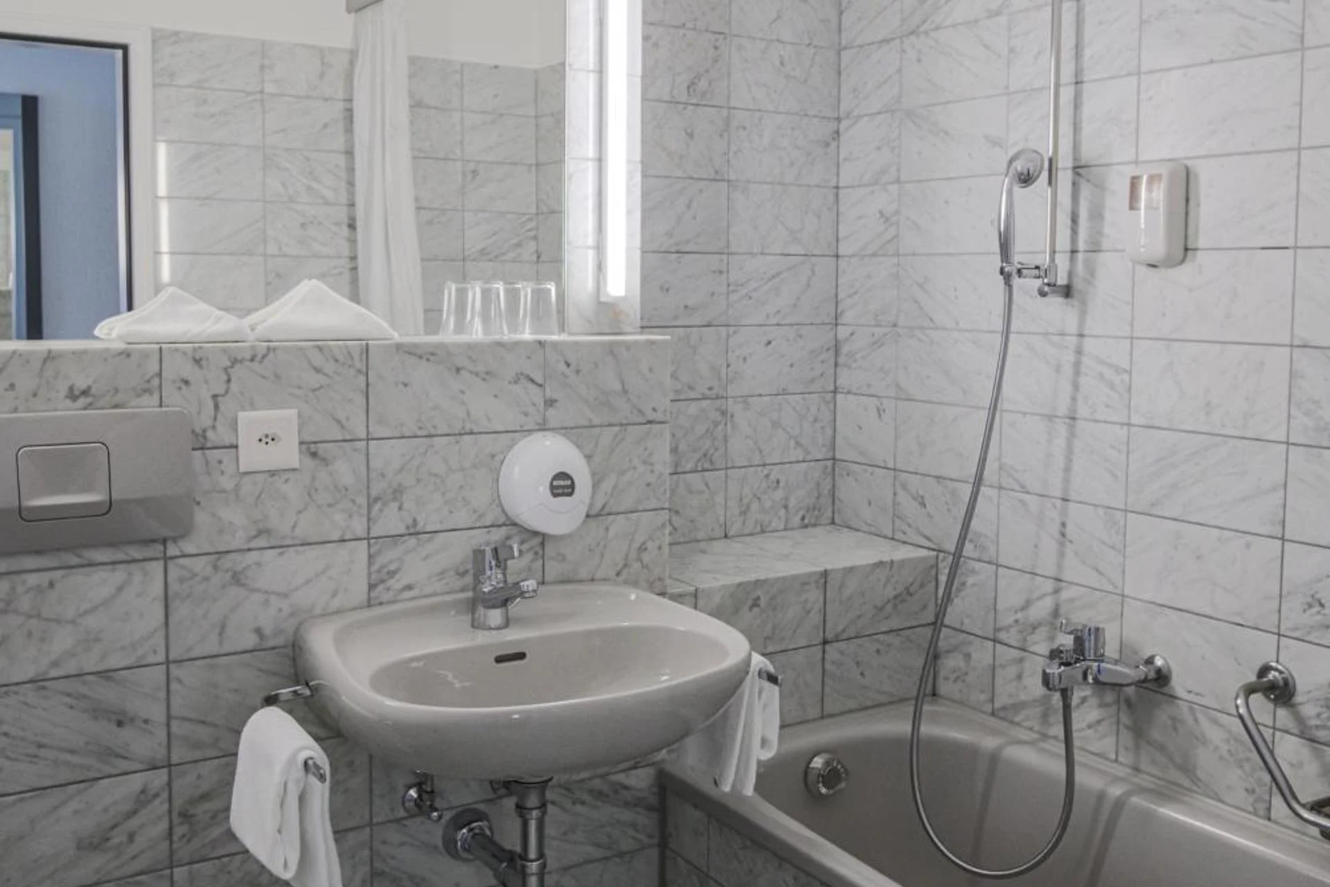 Hotel-Restaurant Seegarten - Image 4