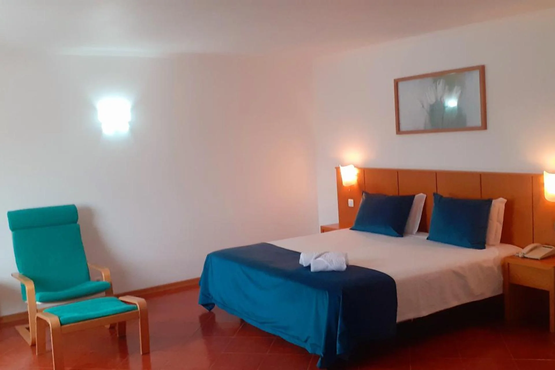 Hotel Santa Cruz - Image 2