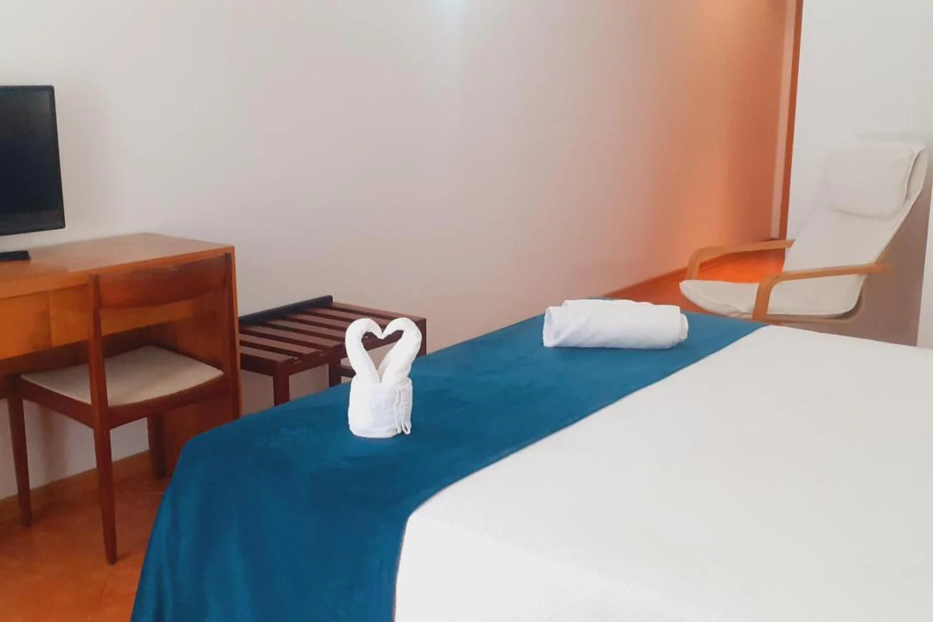 Hotel Santa Cruz - Image 5