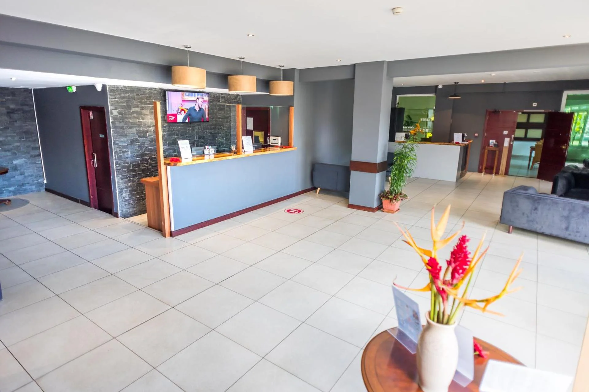 Hotel Sarah Nui - Image 7
