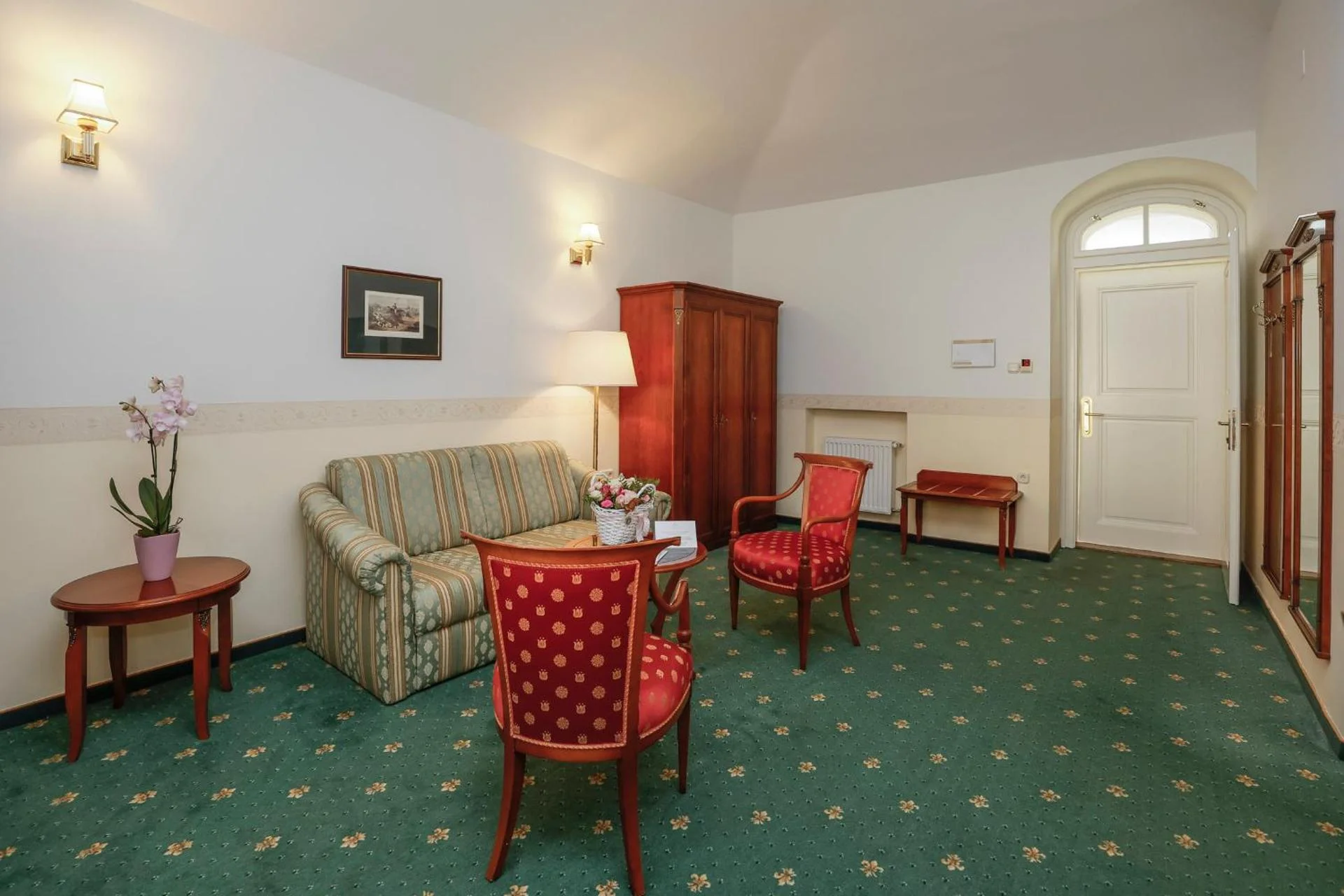 Hotel Szidónia Castle - Image 11