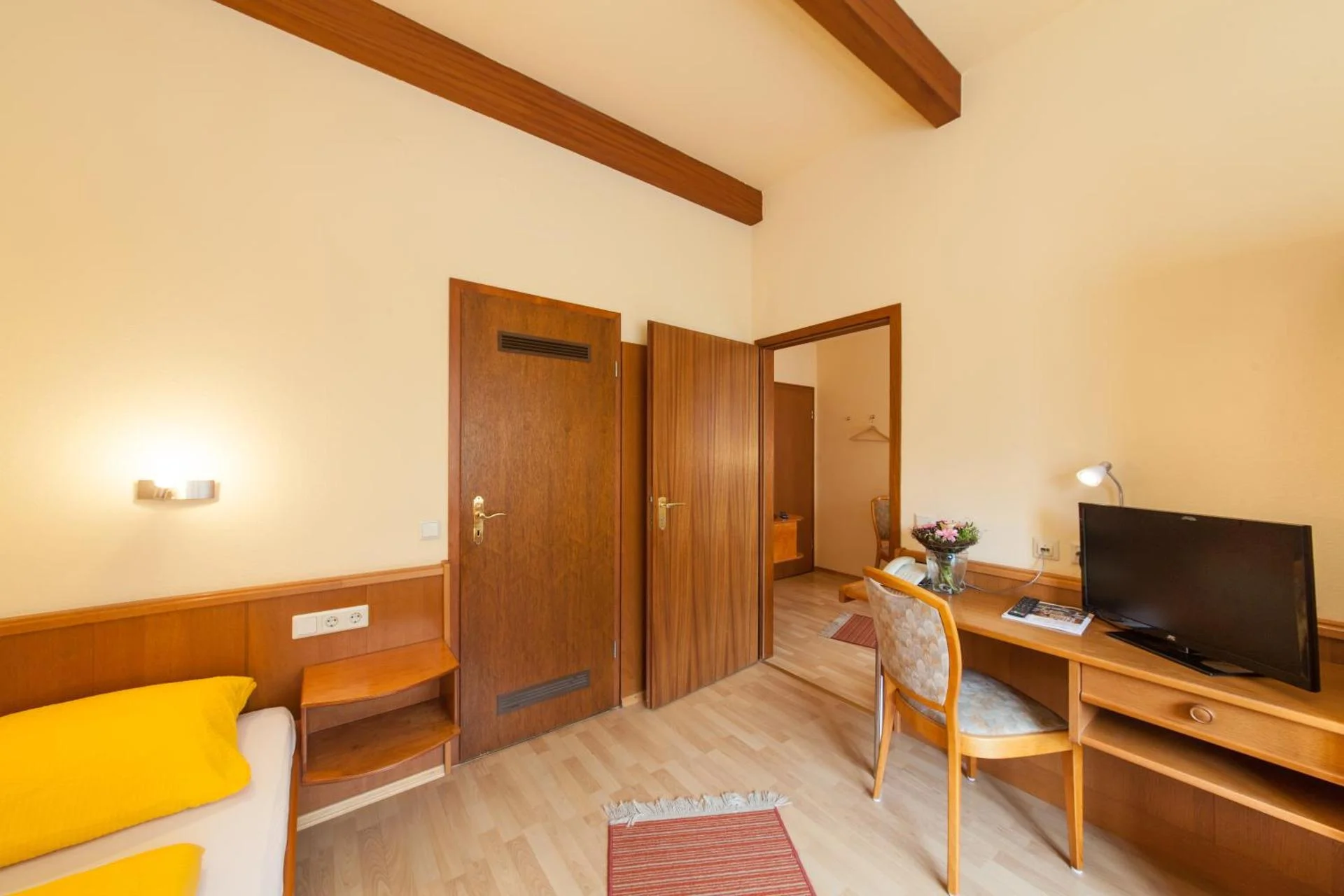 Hotel Zum Kaffeekännchen - Image 17