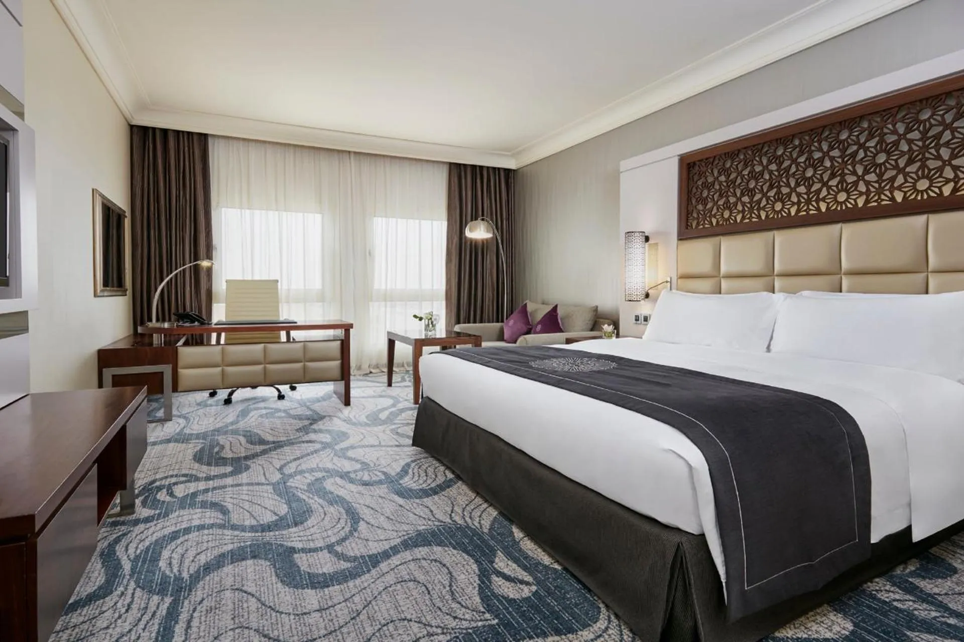 InterContinental Doha Beach & Spa, an IHG Hotel - Image 13