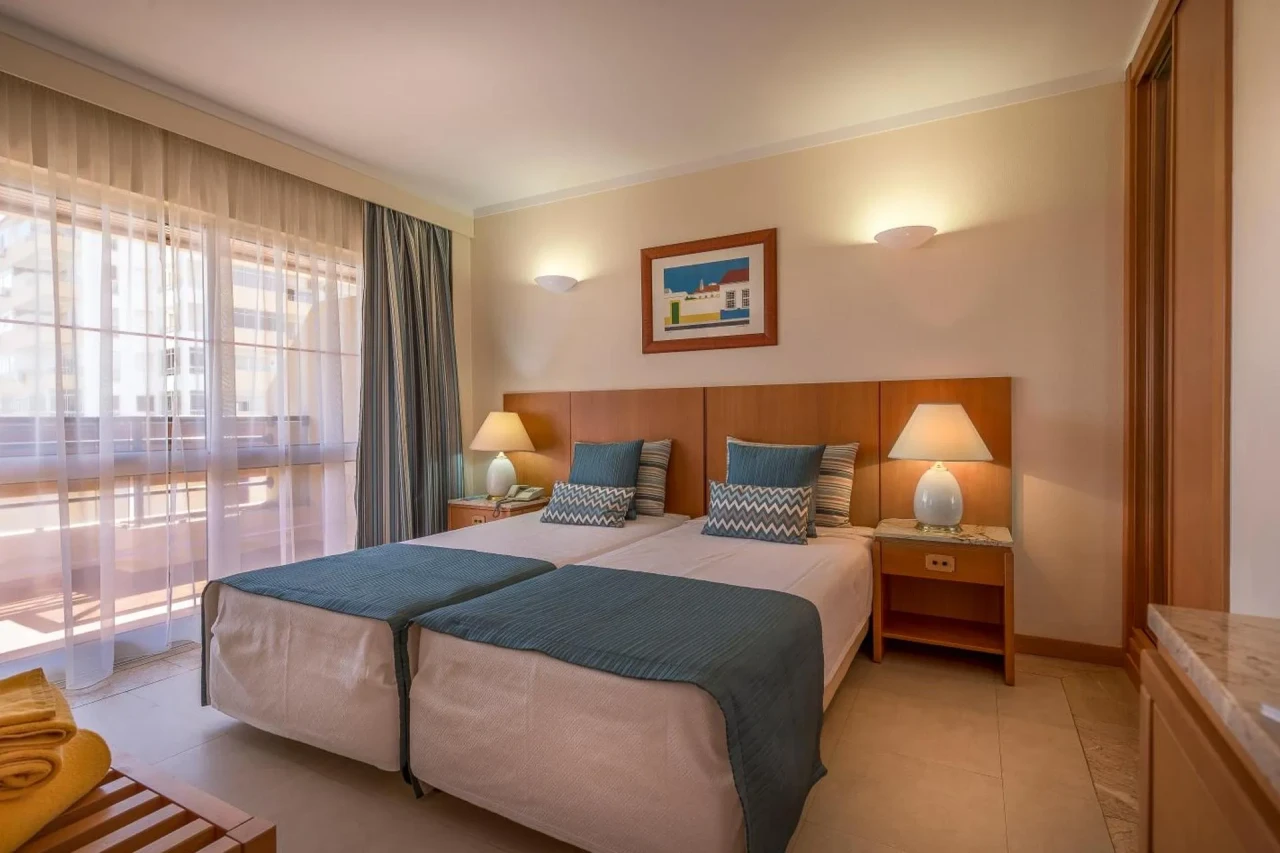 Interpass Vau Hotel Apartamentos - Image 12