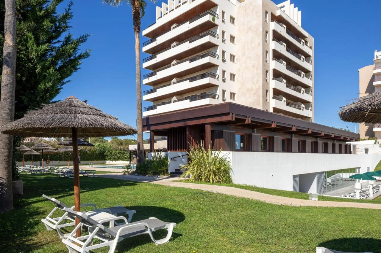 Interpass Vau Hotel Apartamentos - Image 20