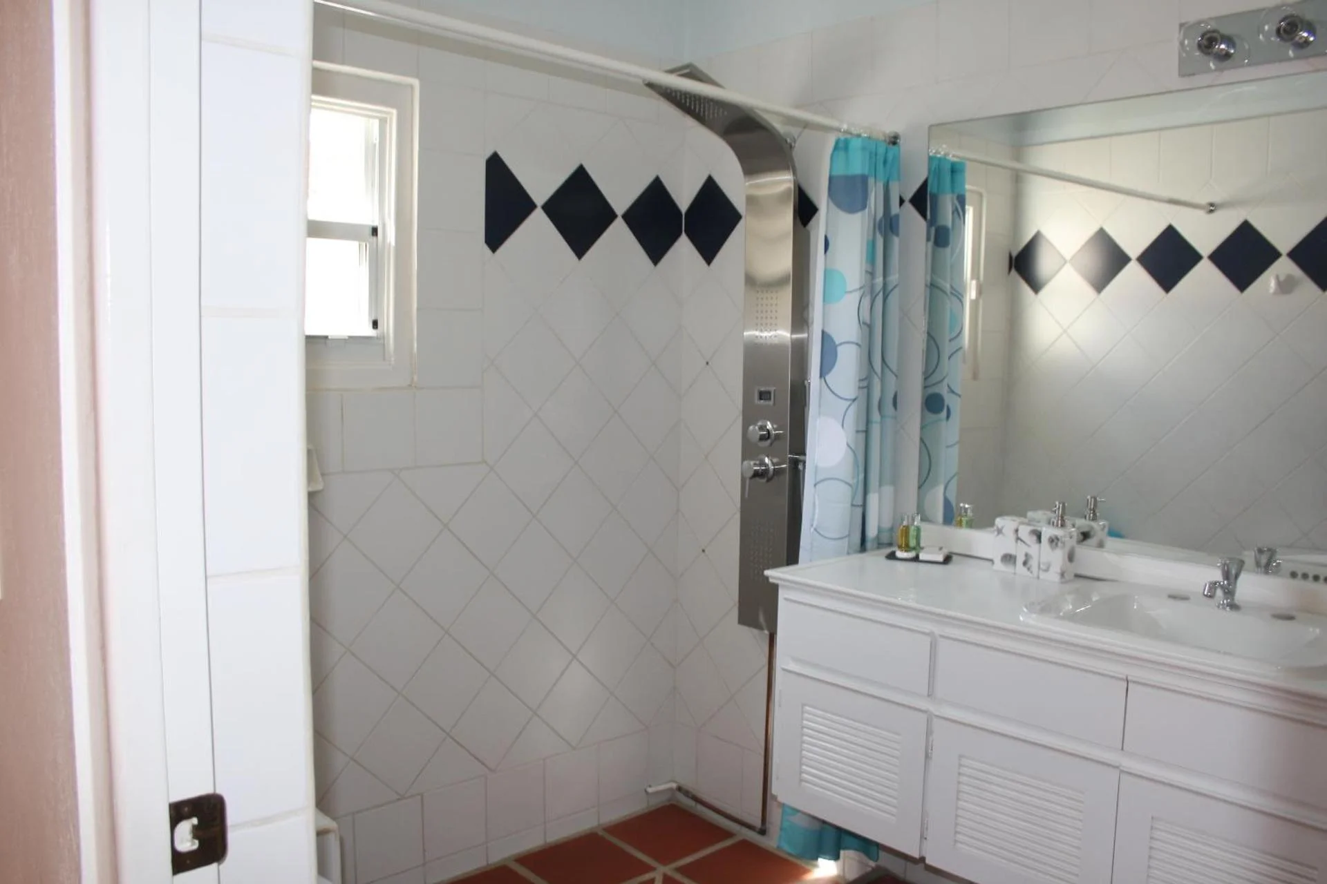 Karibu Aruba Boutique Hotel - Image 11