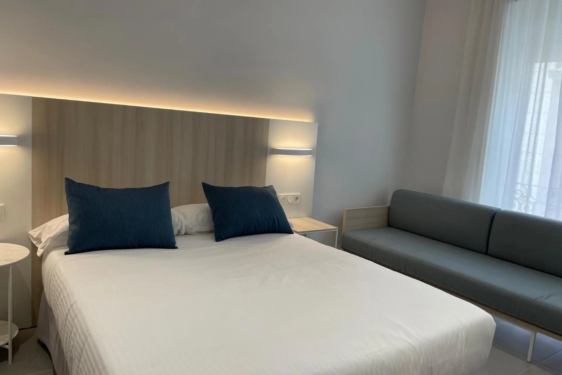 LC Hotel Urbano - Image 12