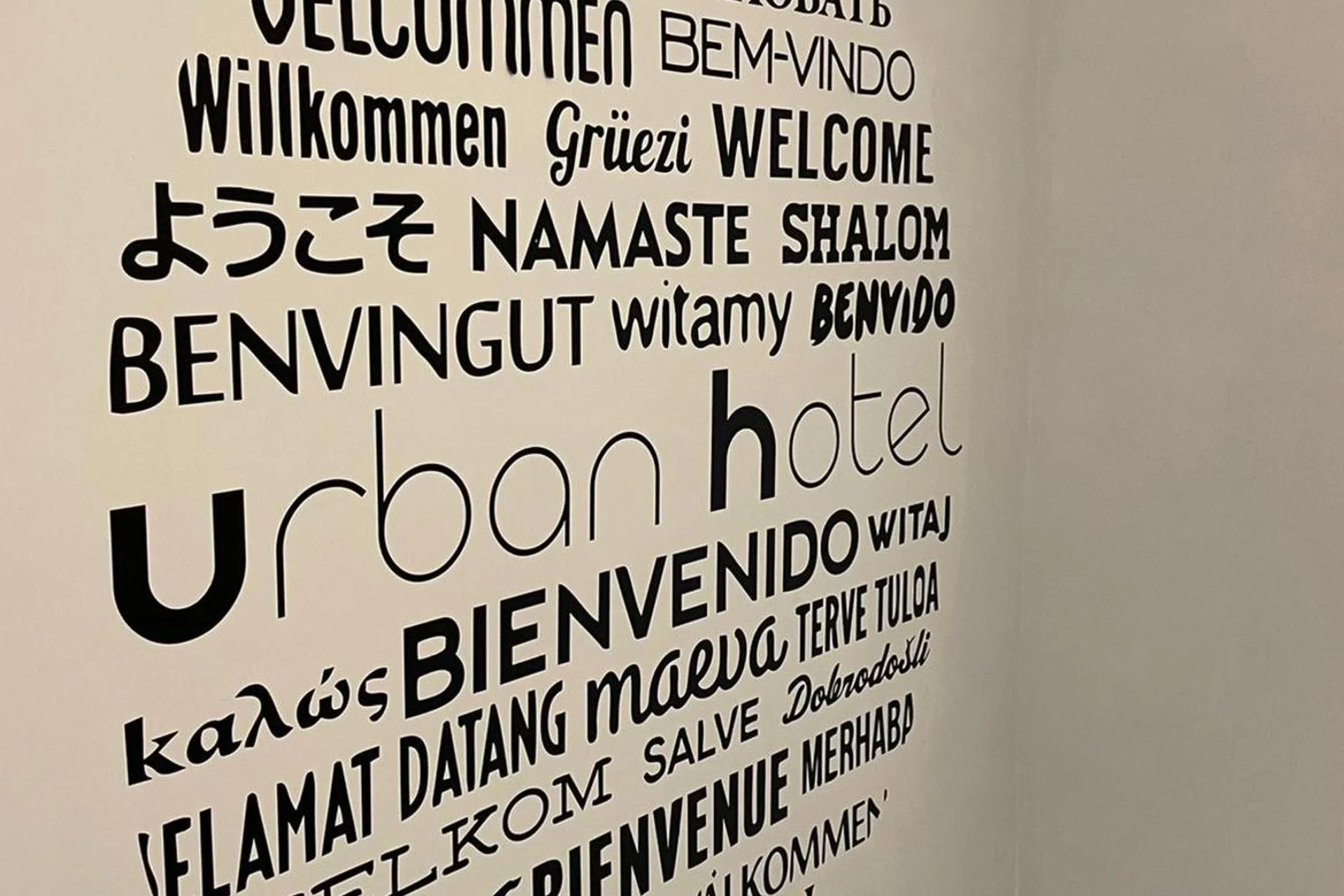 LC Hotel Urbano - Image 4