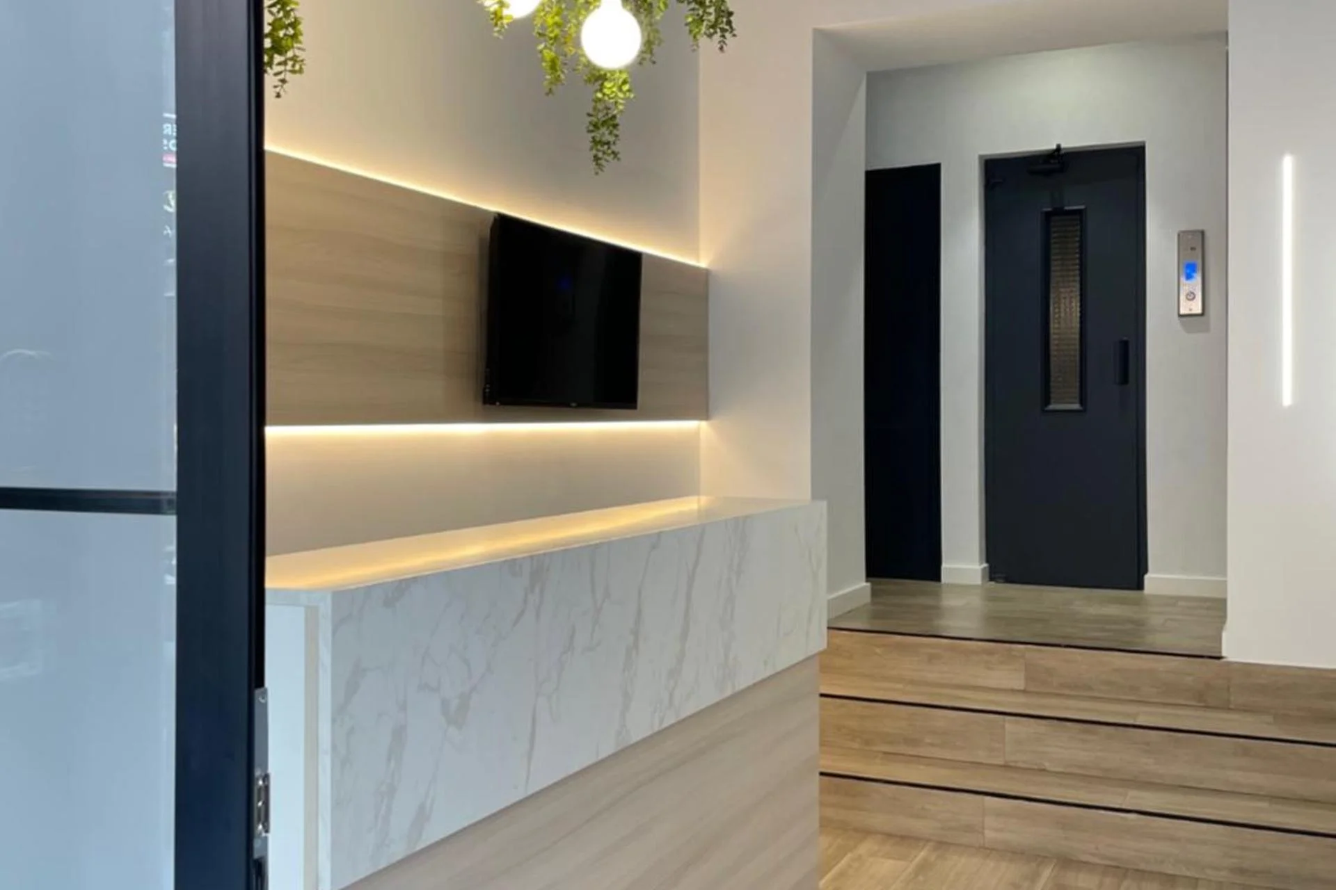 LC Hotel Urbano - Image 10