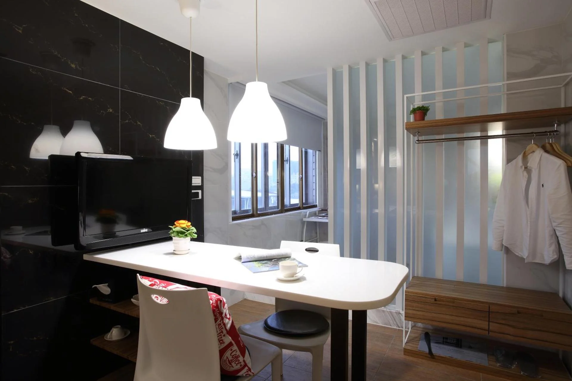 Long View Hotel - Image 3