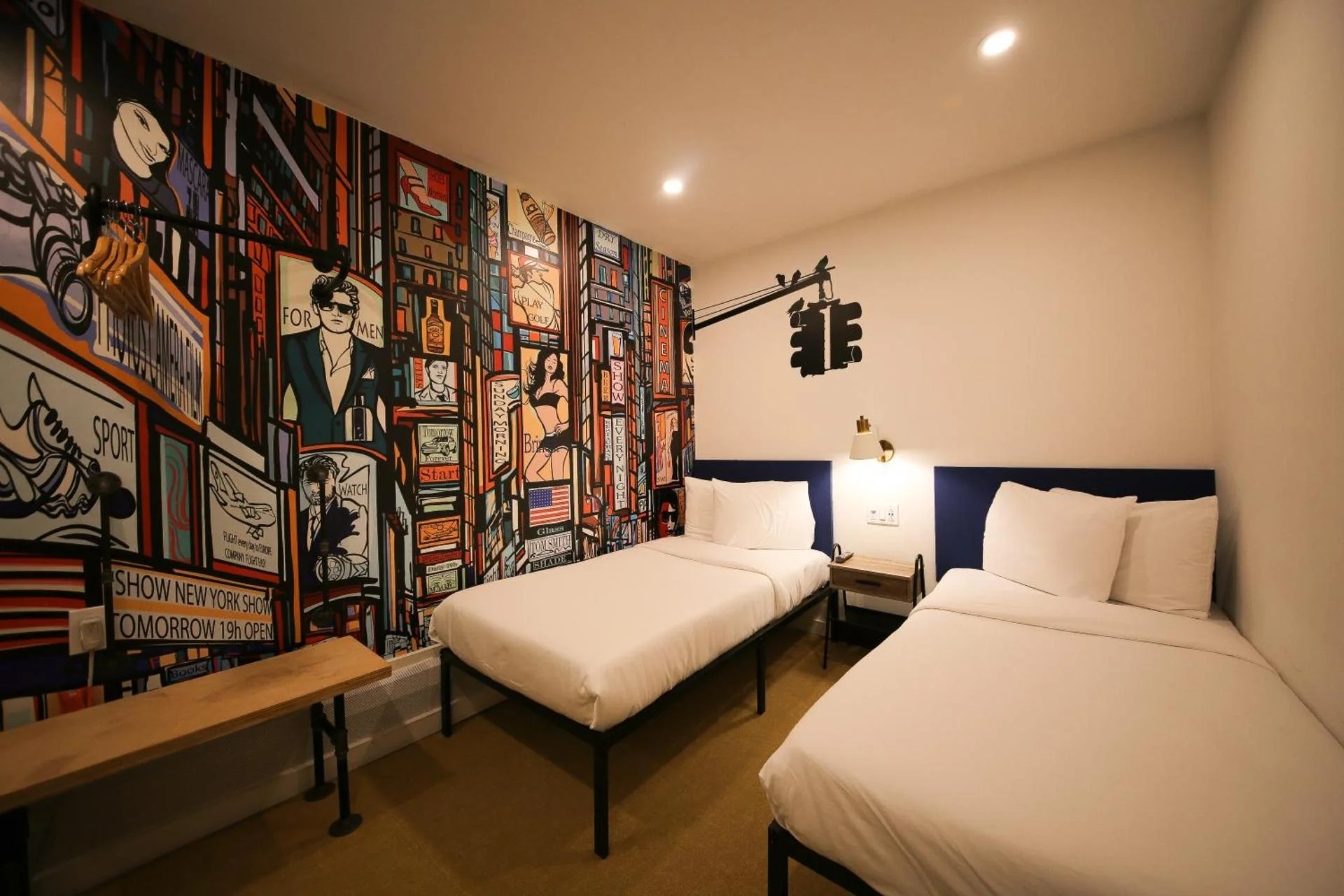 Manhattan Broadway Hotel - Image 15