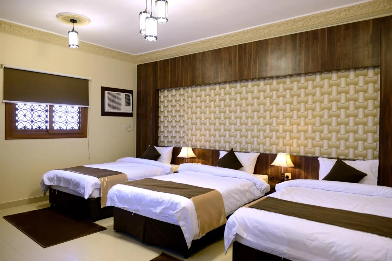 Marina Hotel Rais - Image 2
