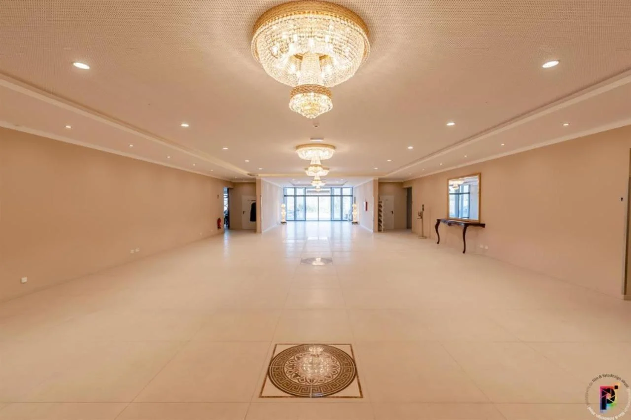 Mein Palace Hotel - Image 5