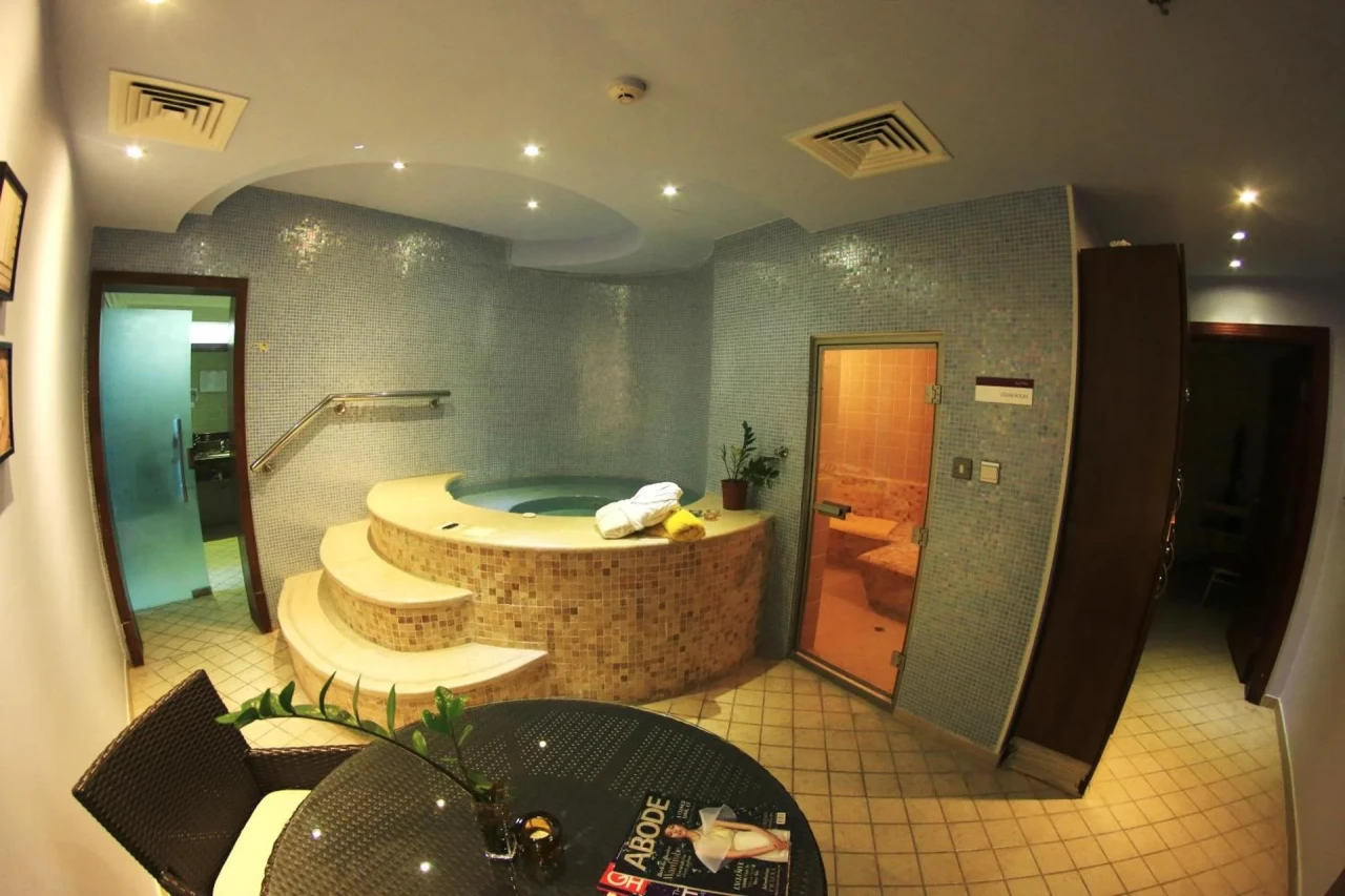 Merwebhotel Central Doha - Image 2