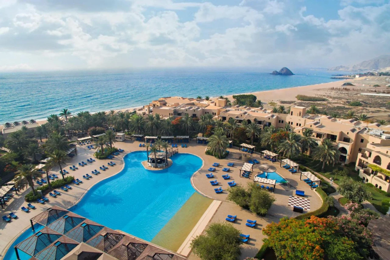 Miramar Al Aqah Beach Resort - Image 9