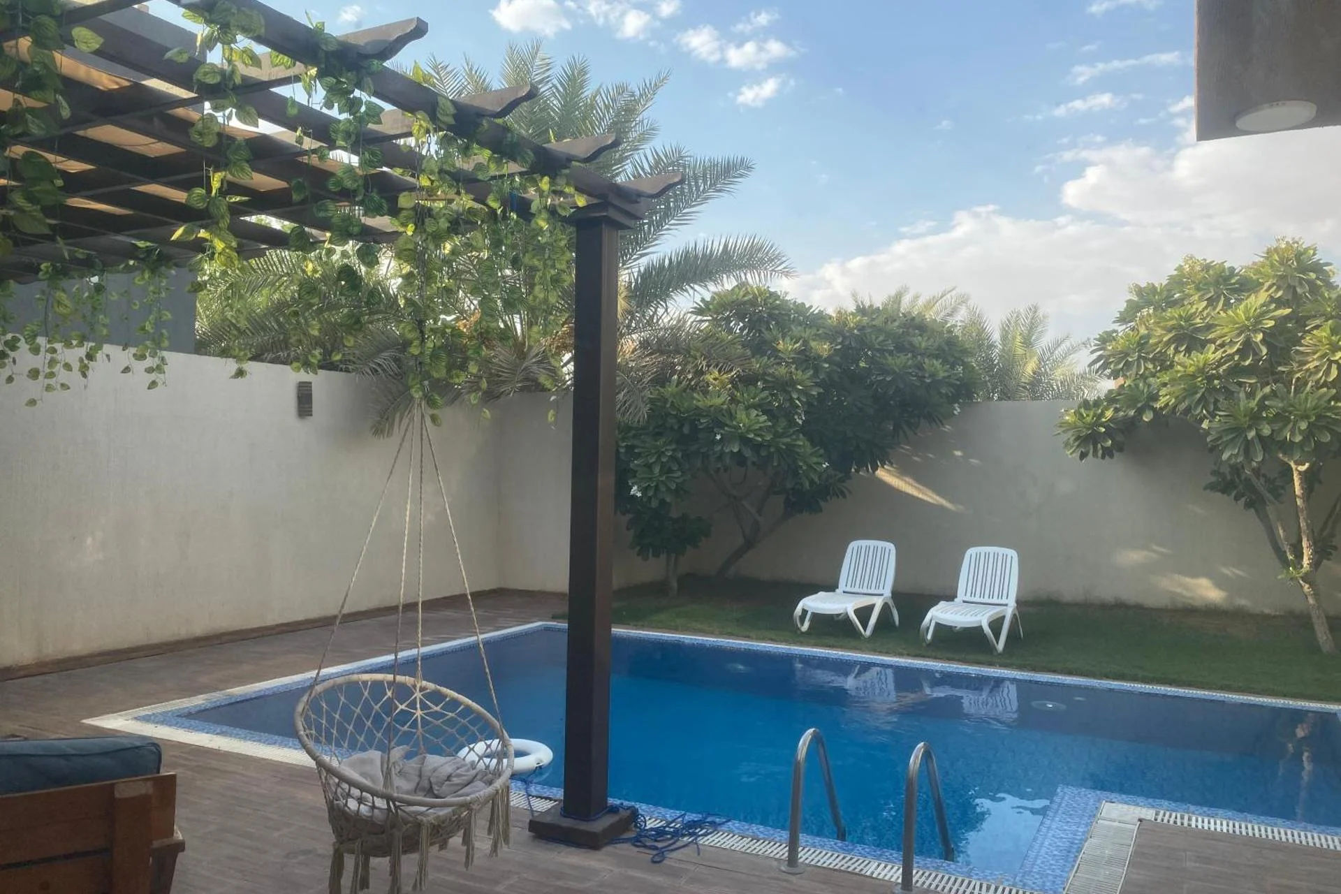 Mooyah resort - Image 19