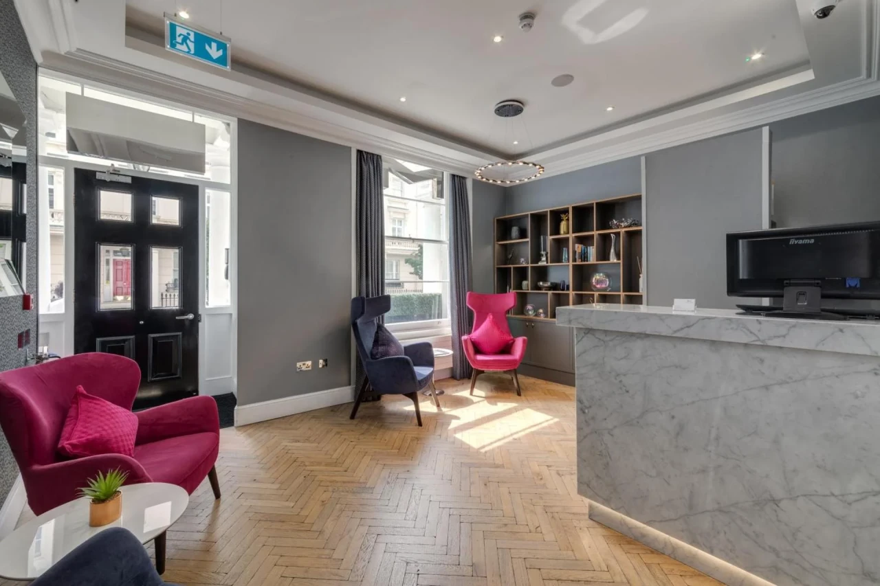Mornington Hotel London Victoria - Image 2